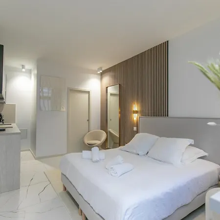 Mba - Echiquier 2 Luxury Center Apartment